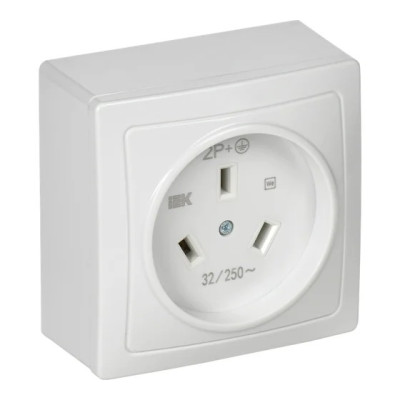 Розетка IEK Рпл10-К 1-м ОП 32А IP20 разборная для плиты с заземлением белый.