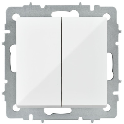BRITE Выключатель 2-клавишный перекрестный 10А ВС10-2-3-БрБ белый IEK