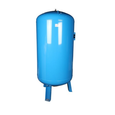 Бак для систем водоснабжения STOUT 750 л со сменной мембранной