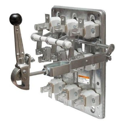 Рубильник TDM Electric РПС-4/1П У3 TDM 400А правый привод без плавких вставок