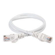 Коммутационный шнур ITK кат. 5Е UTP LSZH 1м белый