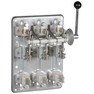 Разъединитель IEK РПБ-2 250А П